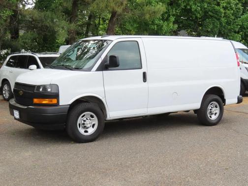White 2022 Chevrolet Express 2500 LT