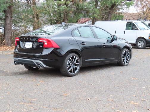 2018 Volvo S60 T5 Dynamic