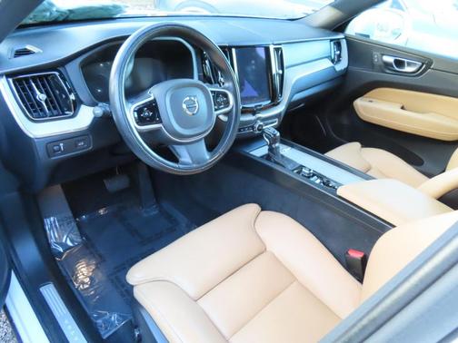 2018 Volvo XC60 T5 Inscription