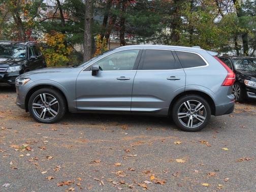 2019 Volvo XC60 T6 Momentum