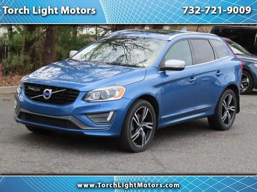 2017 Volvo XC60 T6 R-Design