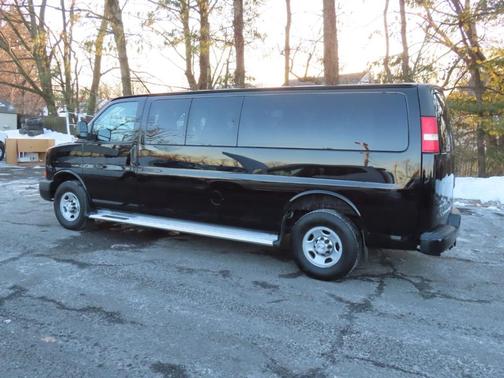2014 Chevrolet Express 3500 LS