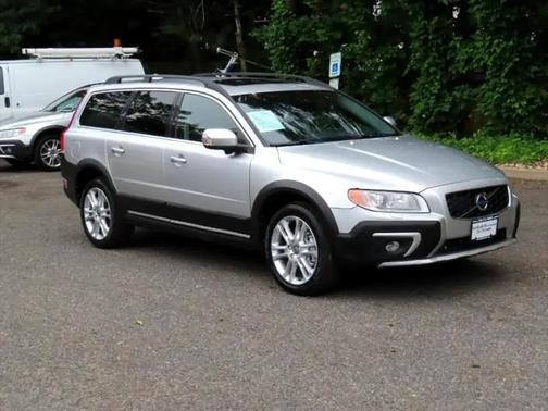2016 Volvo XC70 T5 Platinum