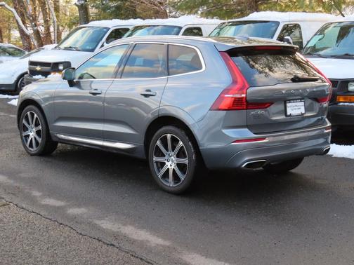 2021 Volvo XC60 T5 Inscription