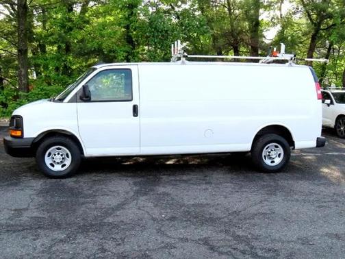 2016 Chevrolet Express 2500 EXTENDED