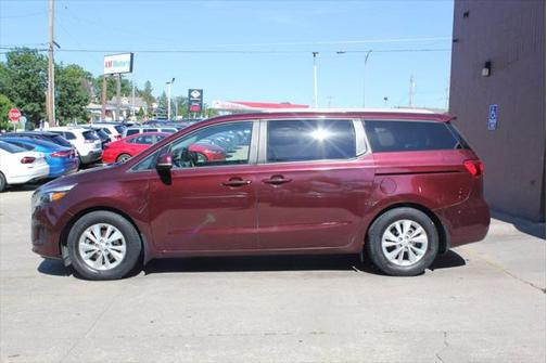 2016 Kia Sedona LX