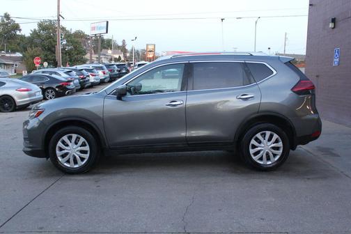 2017 Nissan Rogue S