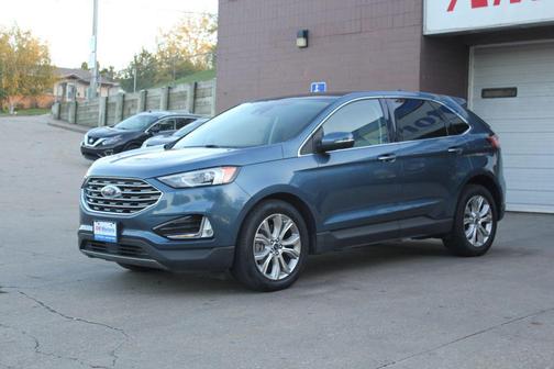 2019 Ford Edge Titanium