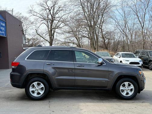 2017 Jeep Grand Cherokee Laredo