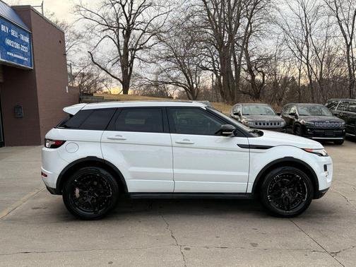 Fuji White 2013 Land Rover Range Rover Evoque Pure