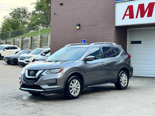 Gun Metallic 2020 Nissan Rogue SV