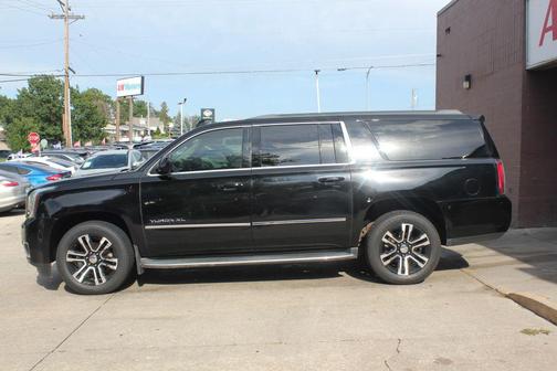 2016 GMC Yukon XL SLT
