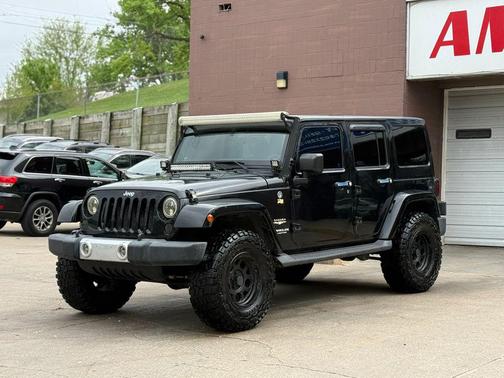 Black Clearcoat 2015 Jeep Wrangler Unlimited Sahara
