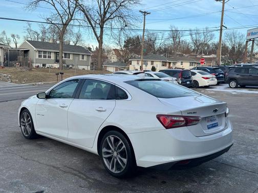 2022 Chevrolet Malibu LT