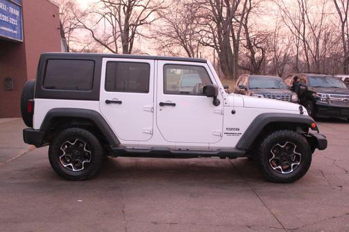 2013 Jeep Wrangler Unlimited Sport