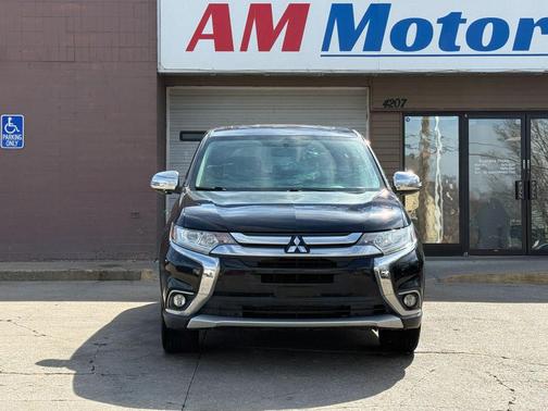 2017 Mitsubishi Outlander SE