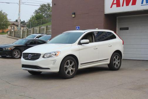 2014 Volvo XC60 T6 R-Design Premier Plus