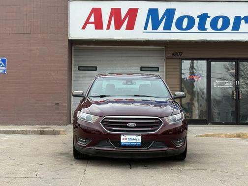 2019 Ford Taurus Limited