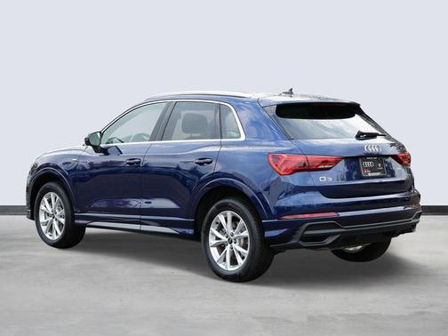 2025 Audi Q3 45 S line Premium Plus