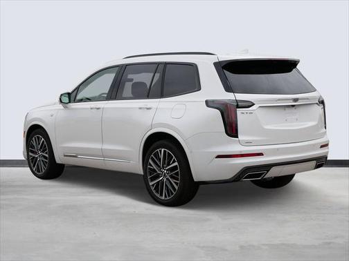 2022 Cadillac XT6 Sport AWD