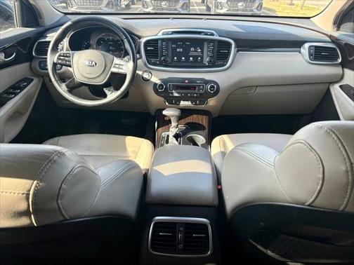 2019 Kia Sorento EX