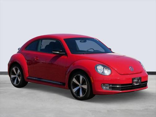 2012 Volkswagen Beetle Base