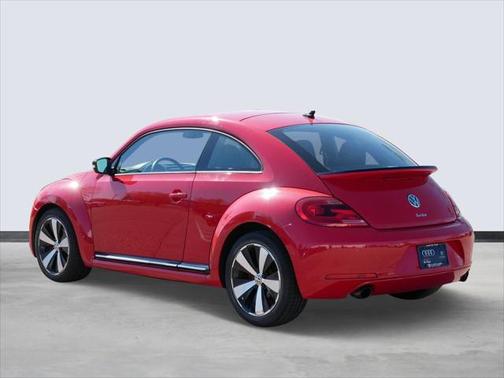 2012 Volkswagen Beetle Base