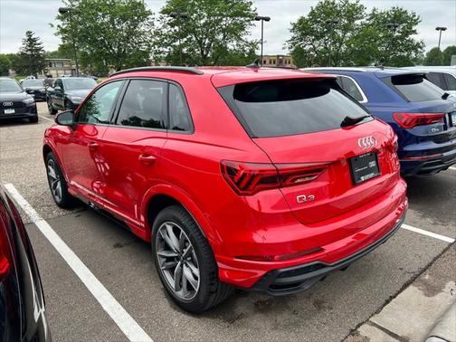 2024 Audi Q3 Premium 45 TFSI S line quattro Tiptronic