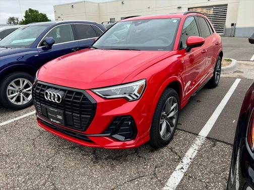 2024 Audi Q3 Premium 45 TFSI S line quattro Tiptronic