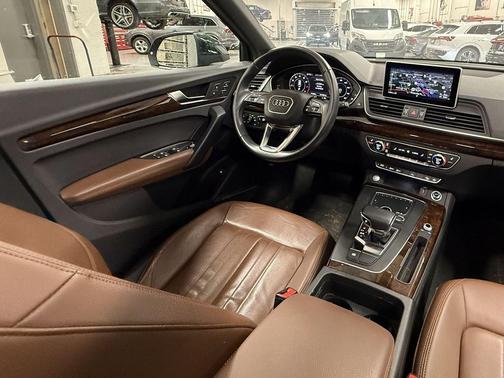 2019 Audi Q5 2.0T Premium Plus