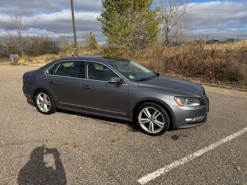 2015 Volkswagen Passat 2.0L TDI DSG SEL Premium