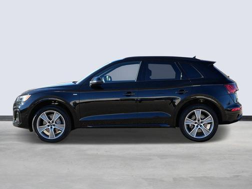 2025 Audi Q5 45 S line Premium