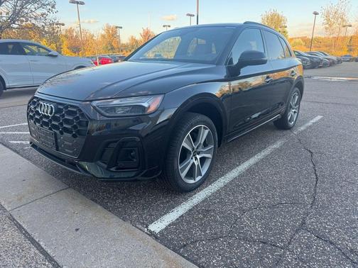 2025 Audi Q5 45 S line Premium