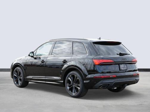 2026 Audi Q7 55 Premium Plus