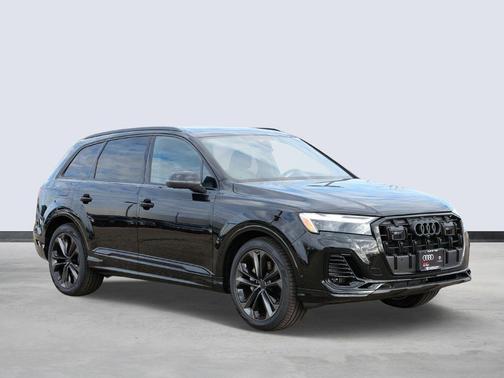 2026 Audi Q7 55 Premium Plus