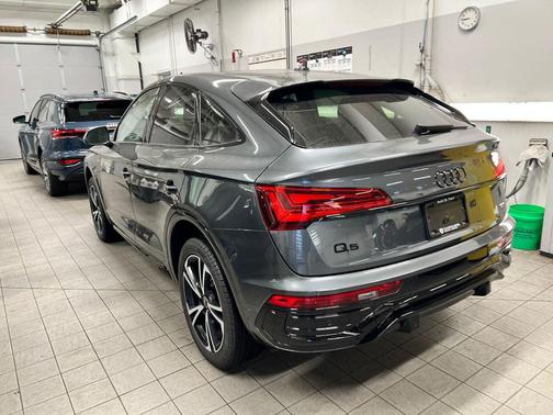 2025 Audi Q5 45 S line Premium Plus