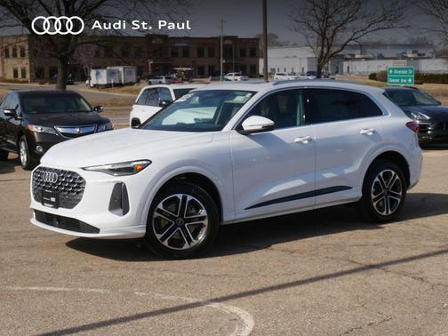 2025 Audi Q5 Premium Plus TFSI quattro S tronic