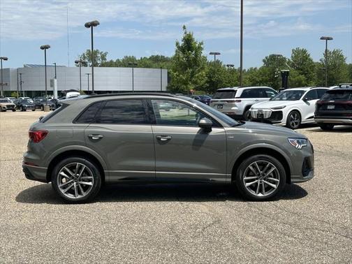 2024 Audi Q3 45 S line Premium Plus
