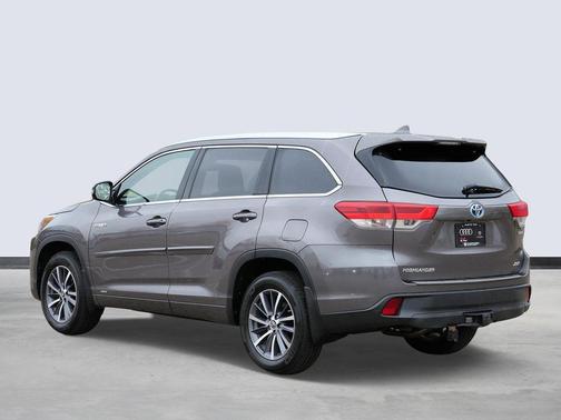 2017 Toyota Highlander Hybrid XLE