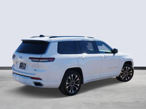 2023 Jeep Grand Cherokee L Overland