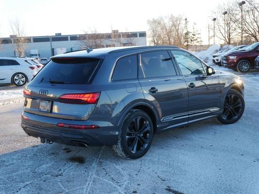 2026 Audi Q7 55 Premium Plus
