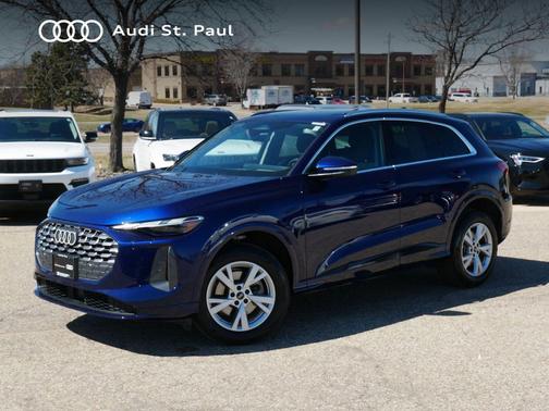 Navarra Blue Metallic 2025 Audi Q5 Premium TFSI quattro S tronic