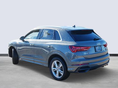 2019 Audi Q3 2.0T S line Prestige