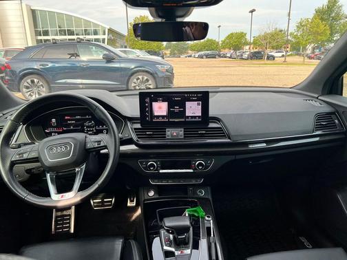 2022 Audi SQ5 3.0T Premium Plus