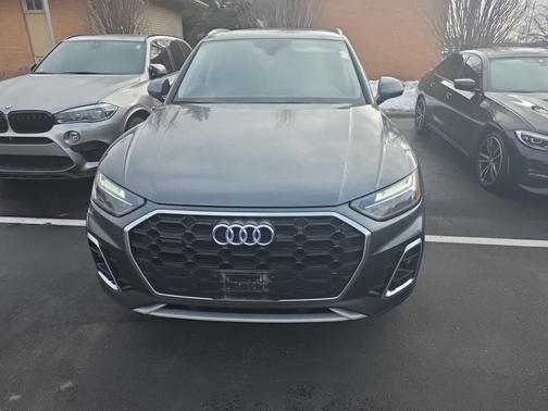 2024 Audi Q5 45 S line Premium
