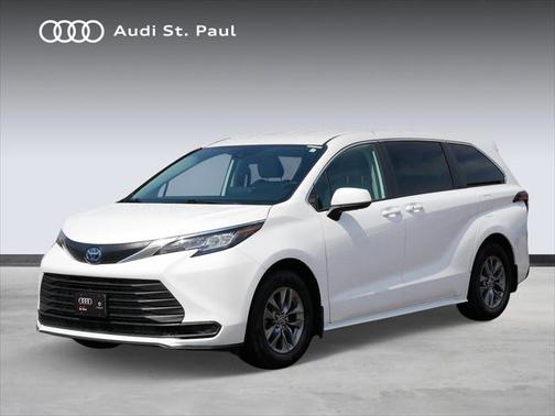 2021 Toyota Sienna LE