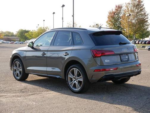 2025 Audi Q5 45 S line Premium