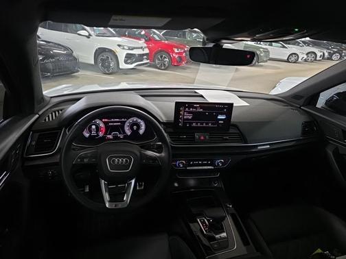 2023 Audi SQ5 3.0T Premium Plus