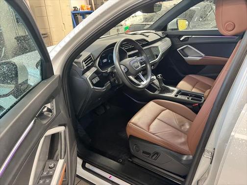 2022 Audi Q3 45 S line Premium Plus