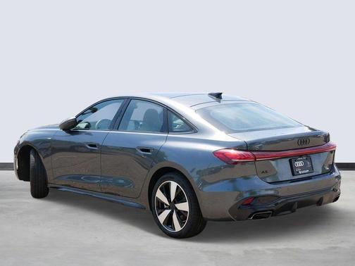 Daytona Gray Pearl Effect 2026 Audi A5 Premium Plus TFSI quattro S tronic